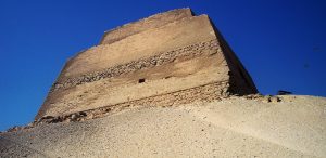 meidum pyramid egypt	